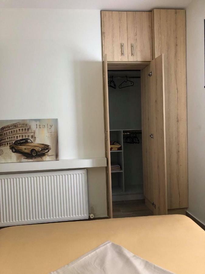 M+V Apartment أليكسانثيربوليس المظهر الخارجي الصورة